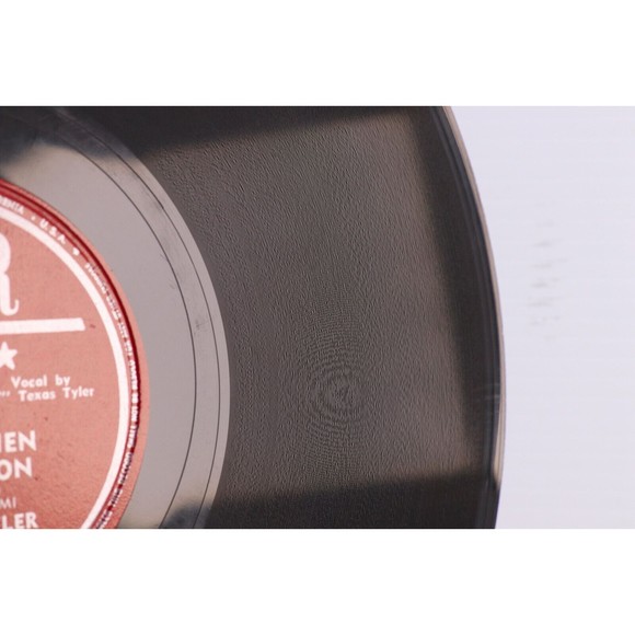 T. Texas Tyler Trouble Then Satisfaction / Solitaire 1950 10" 78 rpm Record 1539 - Picture 8 of 16